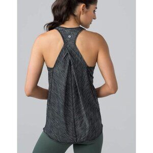 Lululemon Essential Tank Top Heathered Black Size 6
